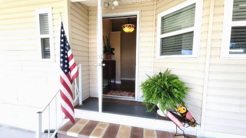 519 Tahiti Drive a Lake Wales, FL Mobile or Manufactured Home for Sale